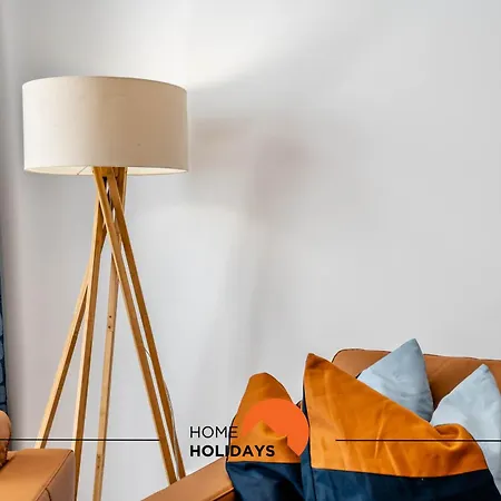 #220 Windmill Hill By Holidays Semesterbostad *