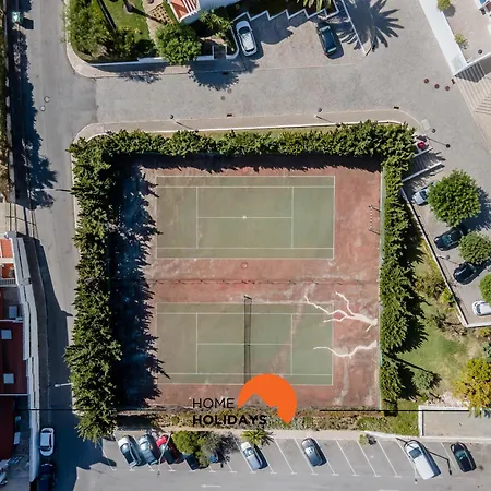 #220 Windmill Hill By Holidays *